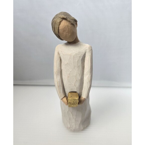 Willow Tree Spirit of Giving Figurine Gold Gift 2008 Susan Lordi 5.5" #26221 - Picture 1 of 9